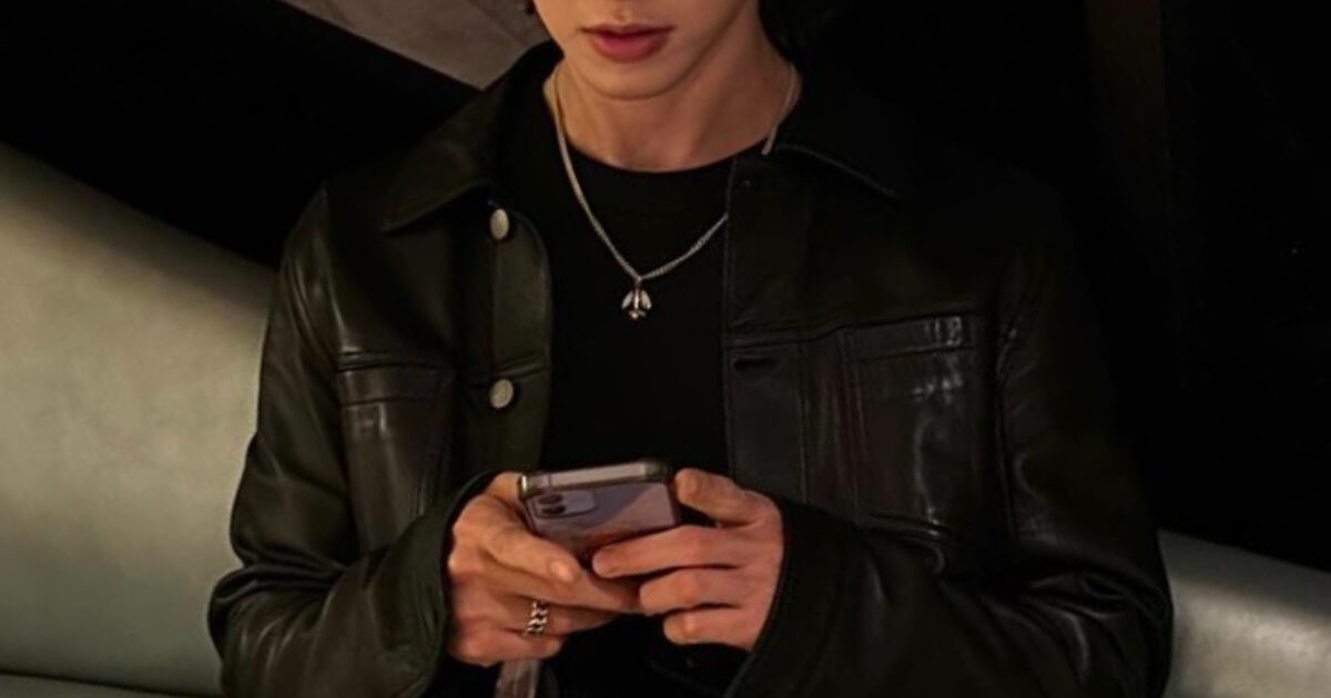 Emerging Actor Harshly Labeled “Far-Right Nugu” Following Instagram Change 1 Rising Actor Viciously Dubbed “Far-Right Nugu” After Instagram Update