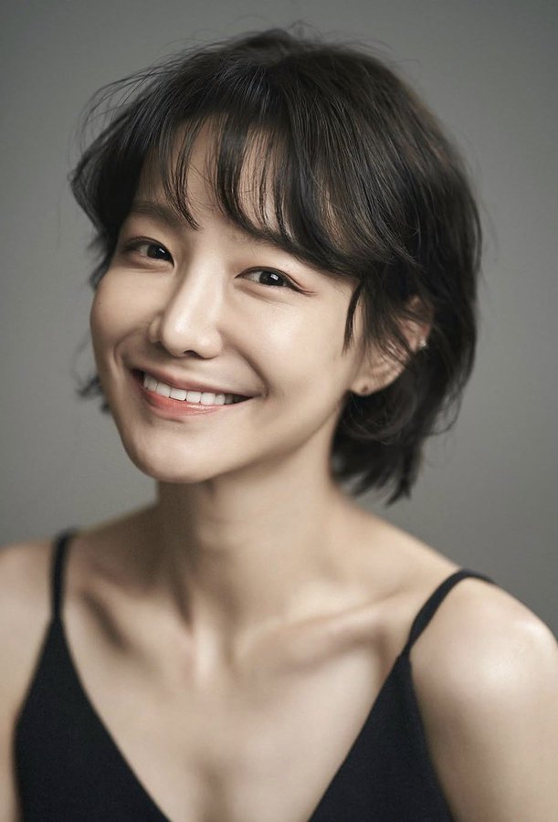 Leading K-Drama Actress's Emotional Journey Behind 30kg Weight Loss 3 Shin So Yul weight loss