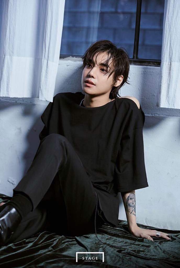 BLACKPINK Lisa's Romance Confession Sparks Idol Boyfriend Speculation 2 ONE (Jung Jaewon)