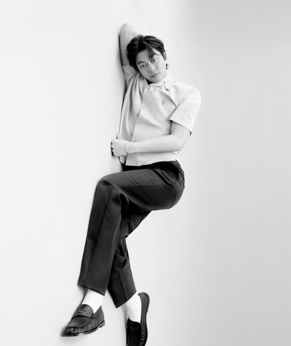 Well-Known Actor Reportedly Attempts Youthful Appearance Amid Backlash 1 Gong Yoo viral photo