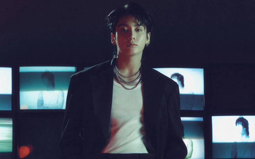 BTS member Jungkook's "Standing Next to You" surpasses 1.5 billion Spotify streams