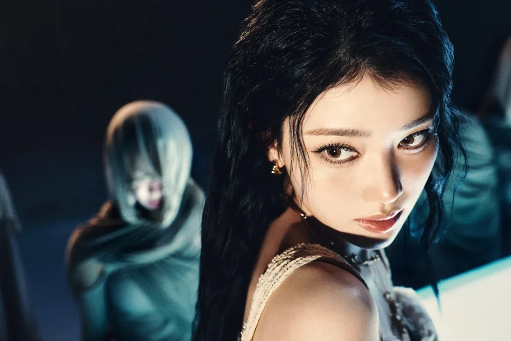 Kep1er's Xiaoting unveils angel-themed teaser photos for first solo single 'LEGEND' releasing July 30 9