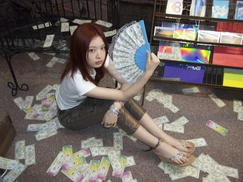 KiiiKiii to release third EP 'WhyKiiiKiii' on August 10 4