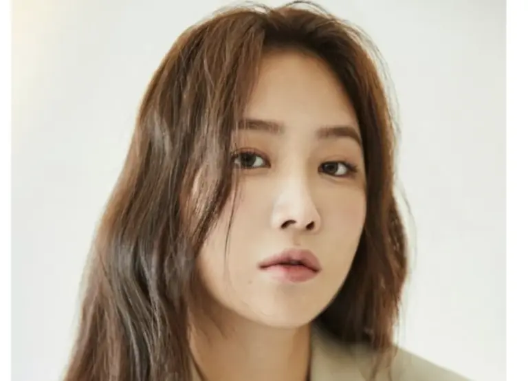 SISTAR Soyou mourns father's passing; family to hold private funeral 2 SISTAR Soyou mourns father's passing; family to hold private funeral