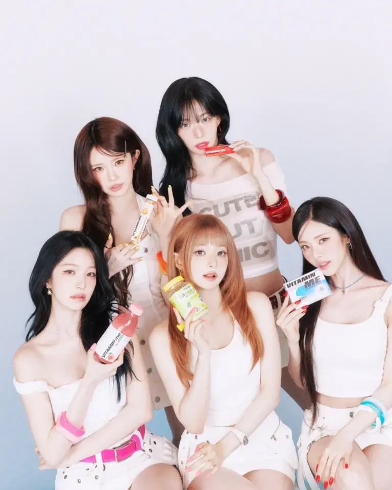 fromis_9's 'Glow ME' comeback lands "Vitamin ME" at number two on HOT100