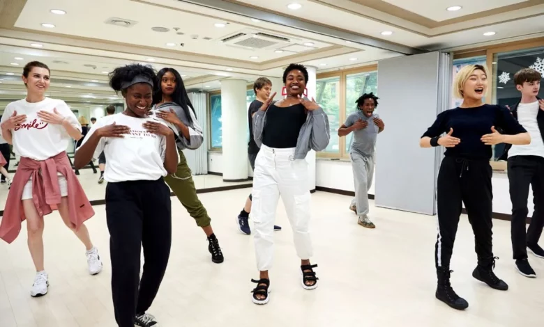 Kpop Dance Classes Near Me: Learn The Best Kpop Dance Moves! 1 Kpop Dance Classes Near Me