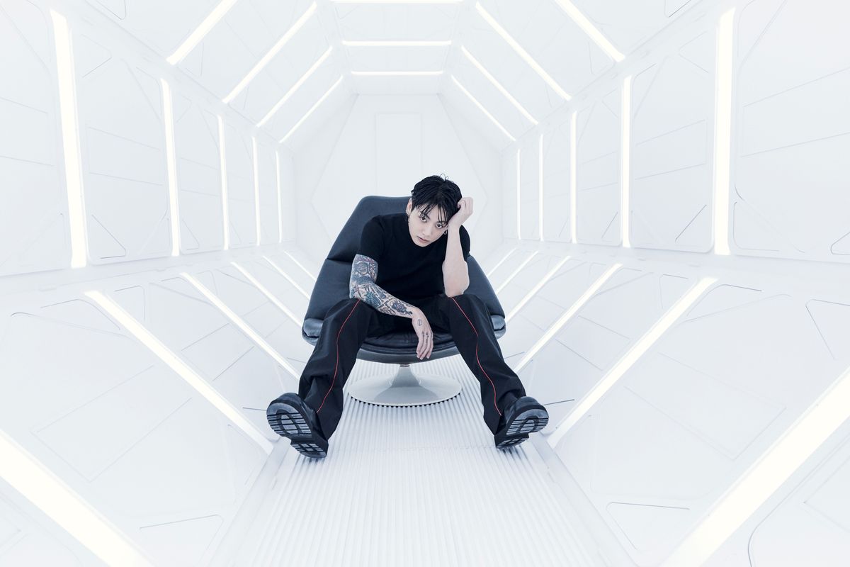 BTS' Jungkook's '3D (feat. Jack Harlow)' Surpasses 800 Million Streams on Spotify 1 Jungkook 3D