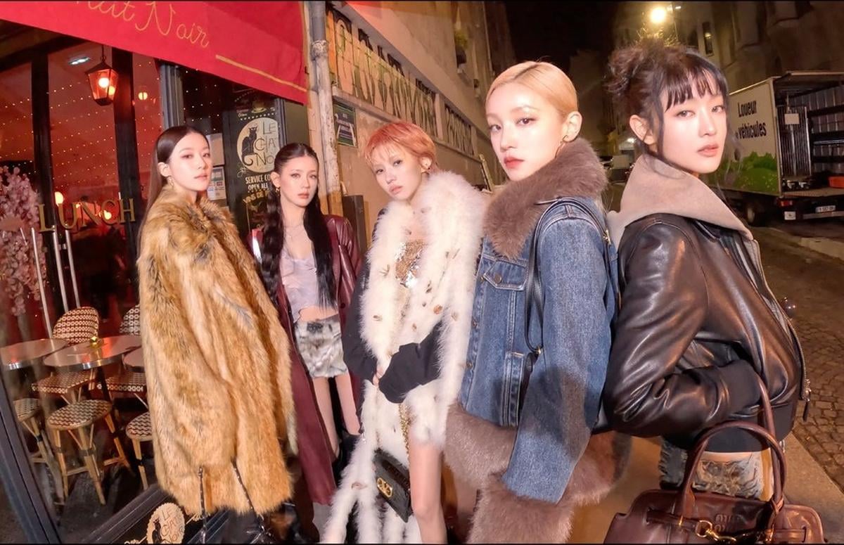 From (G)I-DLE to I-DLE: Group Redefines Identity with "We Are" and All-Member Participation 1 From (G)I-DLE to i-dle: group redefines identity with "We are" and full-member participation