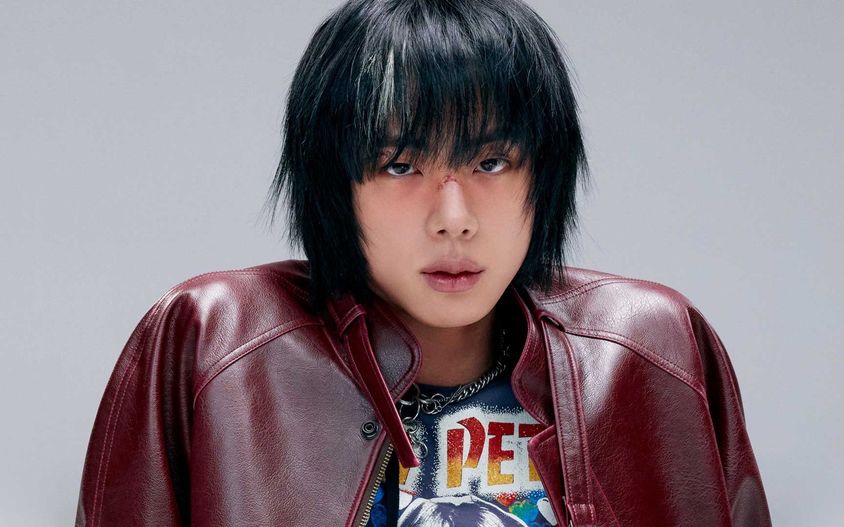 BTS's Jin Ranks on the Billboard 200 Chart for Two Straight Weeks 1 BTS's Jin charts on the 'Billboard 200' chart for two consecutive weeks