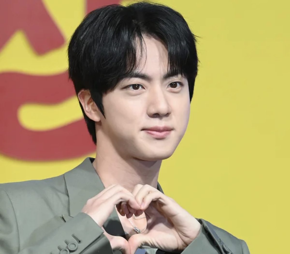 BTS’s Jin Shares Experience of Being Scammed During Lie Detector Test 1 BTS’s Jin reveals he’s been scammed before in lie detector interview