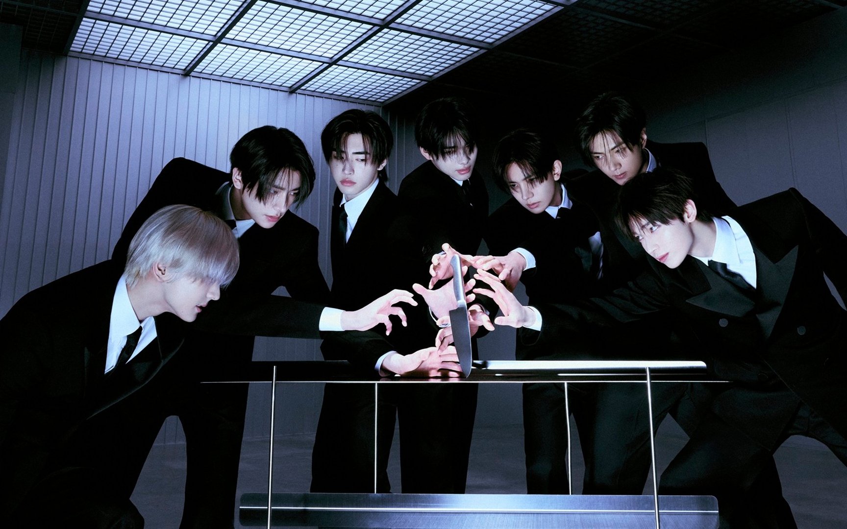 ENHYPEN Surpasses 2.18 Million Pre-Orders for 'DESIRE: UNLEASH' 1 ENHYPEN hits 2.18 million pre-orders for 'DESIRE: UNLEASH'
