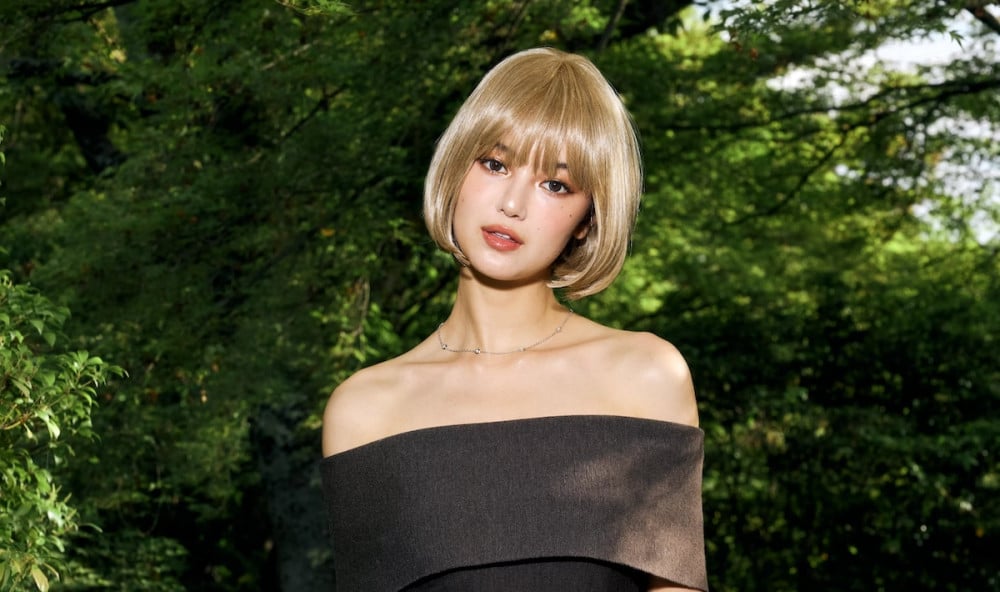 Sources Report Danielle Joined ADOR Staff at 'OMEGA' Launch Event in Kyoto, Japan 1 Danielle at OMEGA Launch